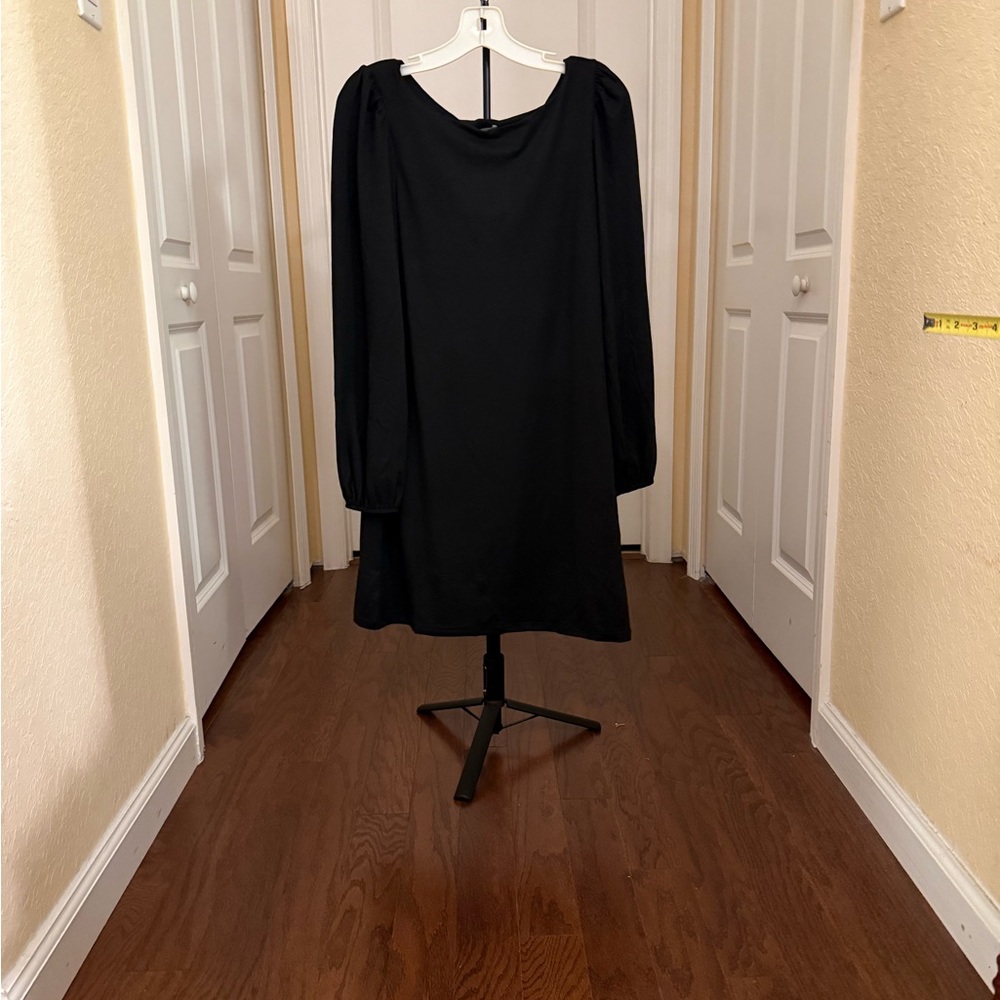 Chic Black Mini Dress